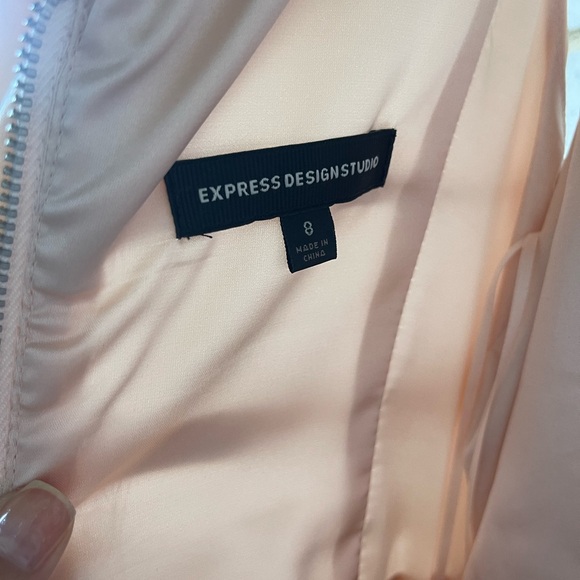 8 Express Silk Two Toned Ruched Sleeveless Peach Pink Gray Satin Mini‎ Dress - Picture 10 of 12